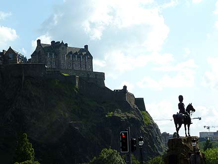 Edinburgh Castle vanaf Princes Street, Edinburgh Edinburgh Castle vanaf Princes Street, Edinburgh